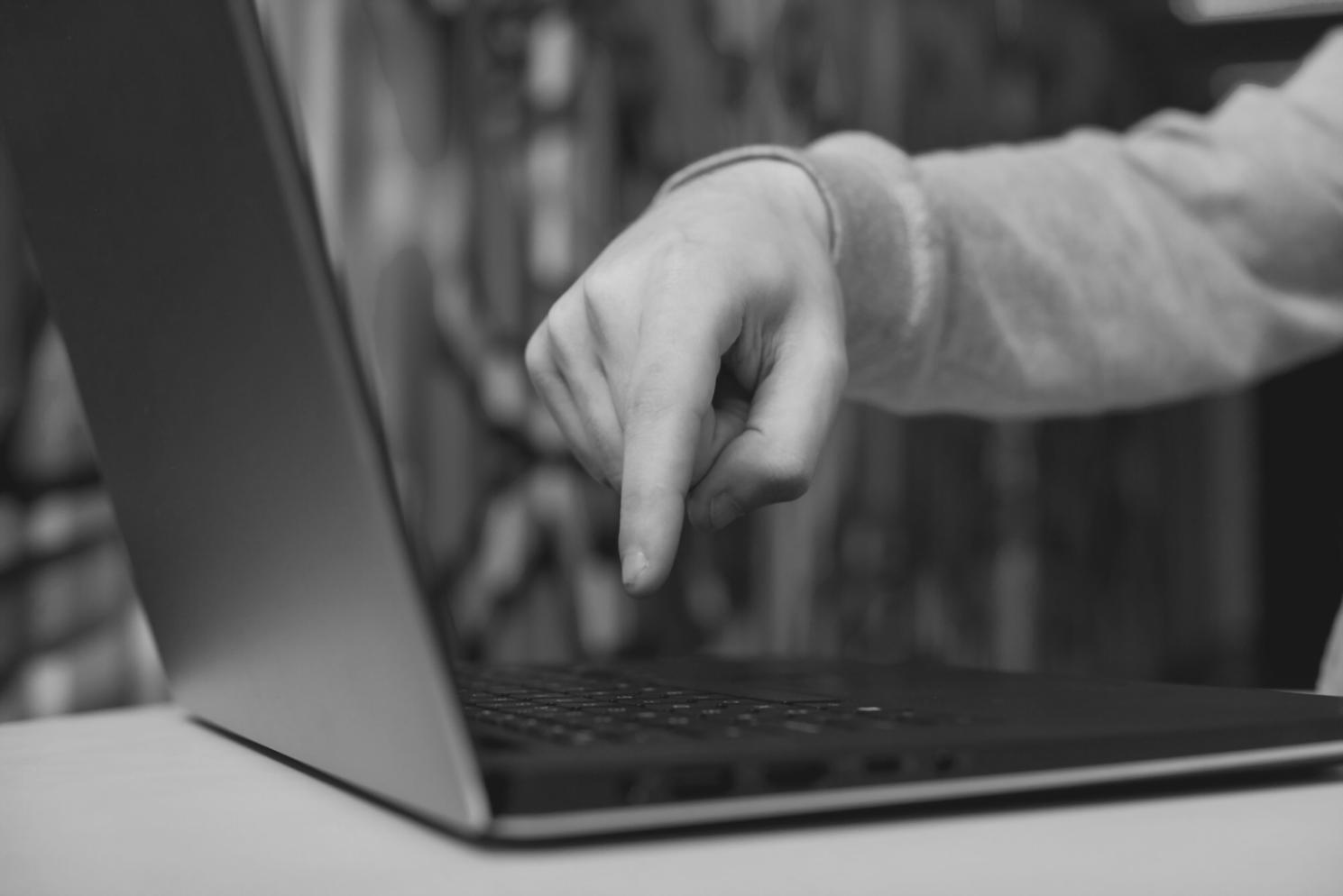 Profesionalni sigurnosni izvještaj s detaljnim analizama